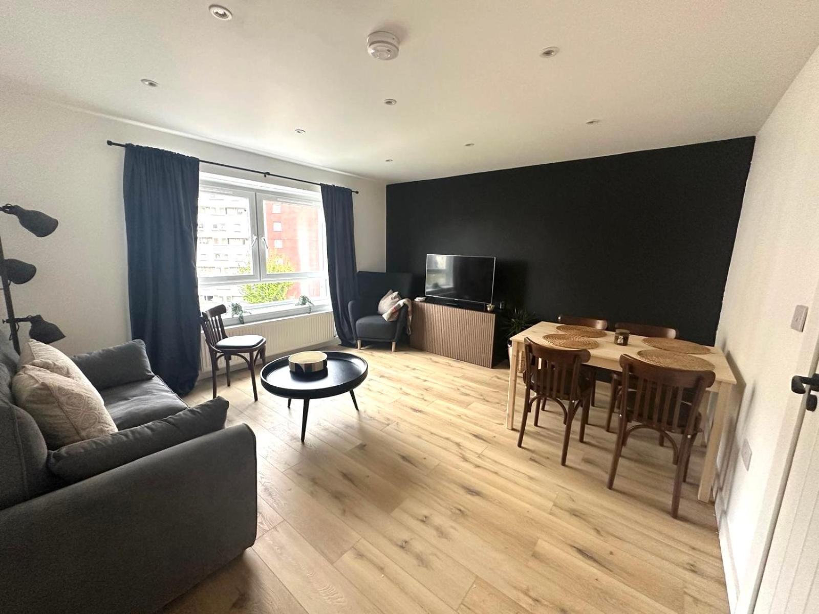 Holyrood Central Apartment Эдинбург Экстерьер фото