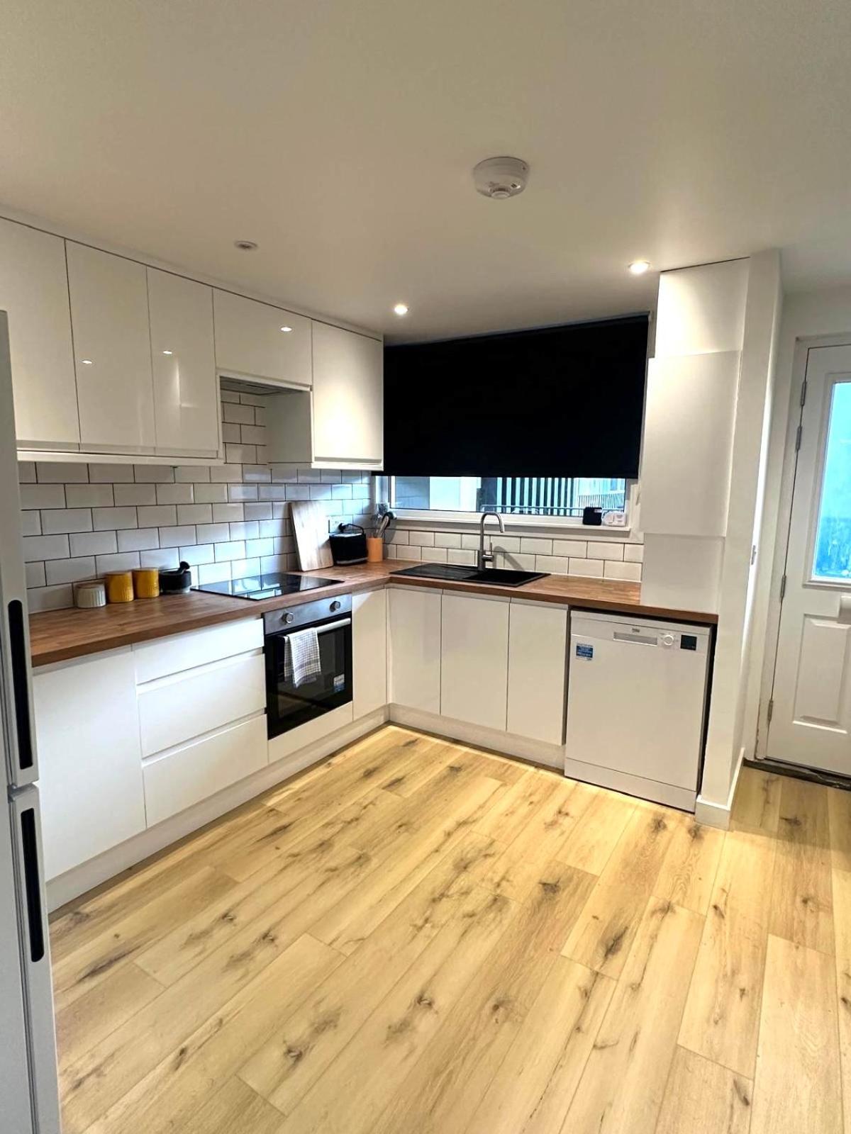 Holyrood Central Apartment Эдинбург Экстерьер фото