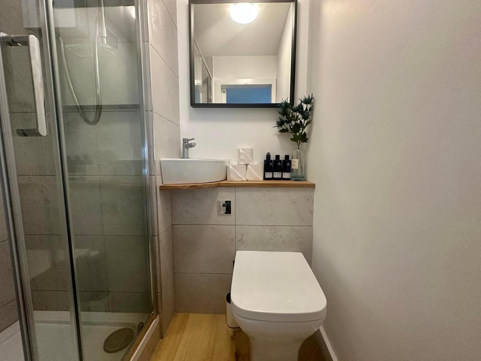Holyrood Central Apartment Эдинбург Экстерьер фото